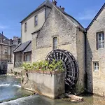 Appt 4p - Manoirs 1 A La Chez Claudette & Marc 公寓